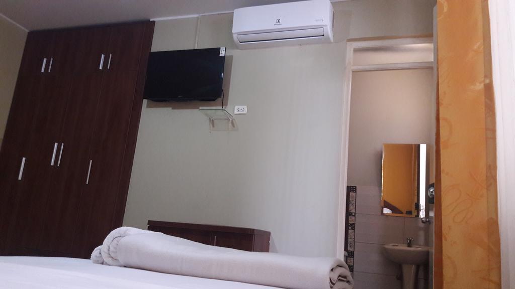 Boton De Oro Hotel Tambopata Kültér fotó